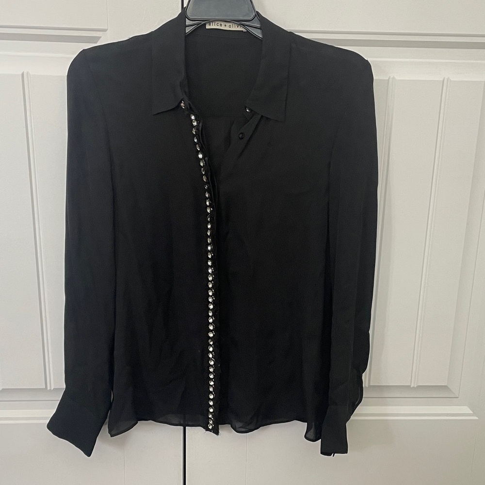 GUC Alice +Olivia 100% silk black shirt with rhinestones